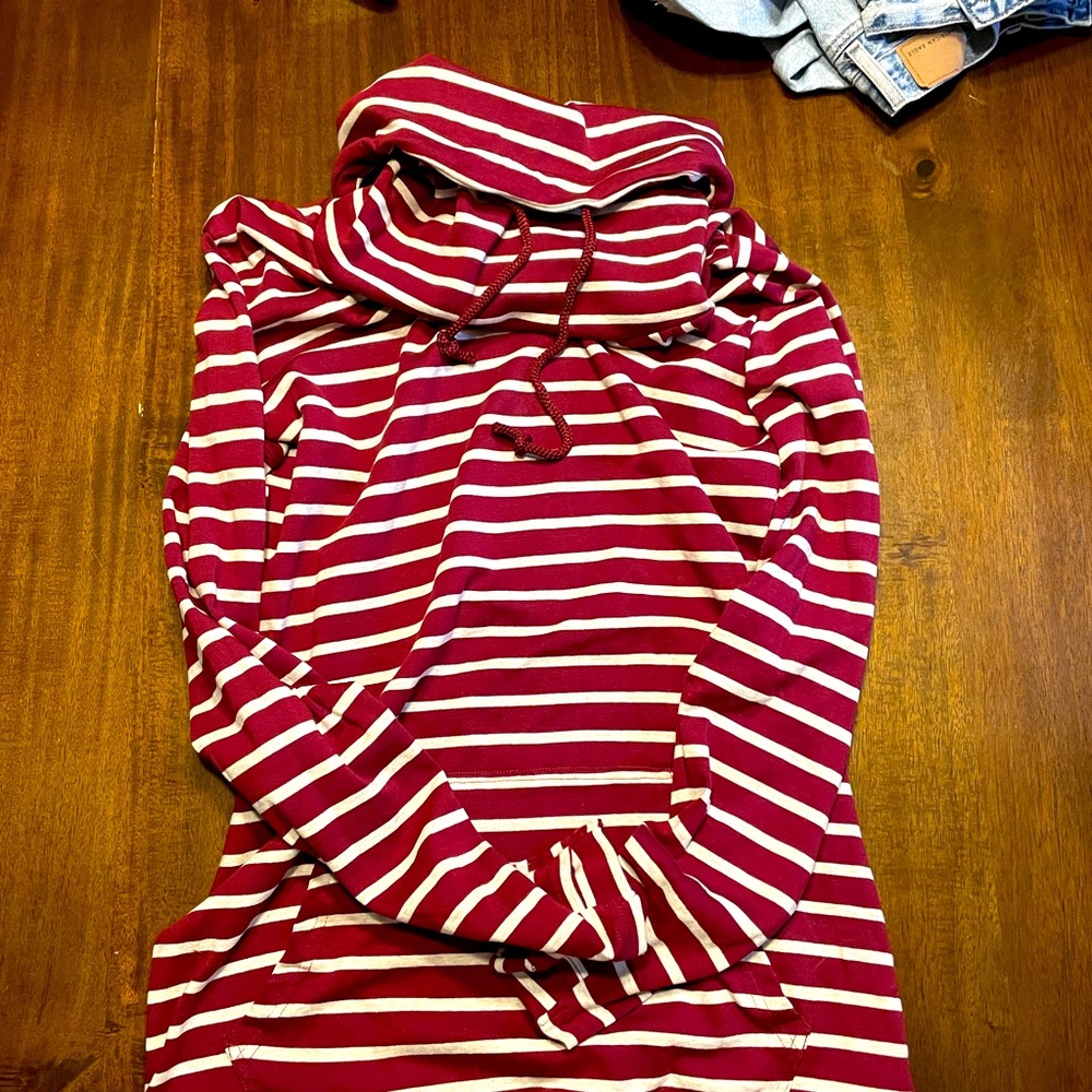 Maroon and White Cowl Neck